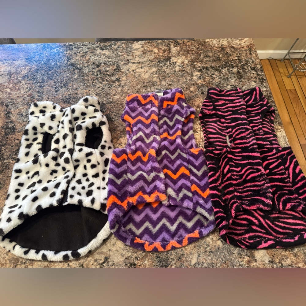Dog Sweaters - Picture 2 of 3